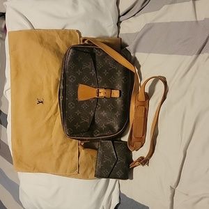 Louis Vuttion Juene Fille Mono Crossbody